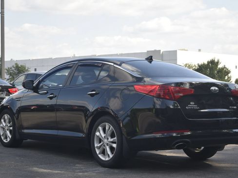 Used 2013 Kia Optima EX FWD image 2