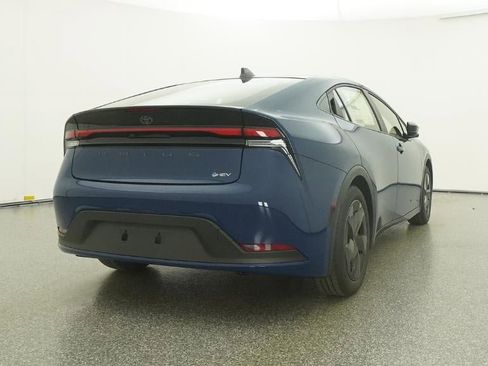 New 2026 Toyota Prius LE image 24