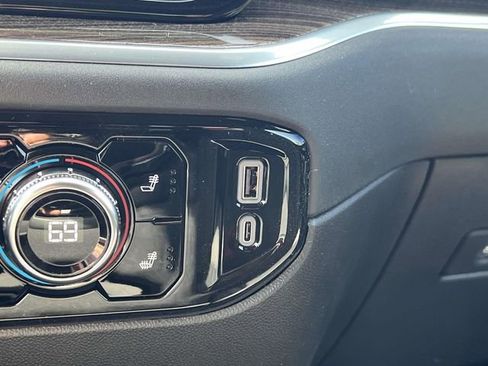 New 2026 GMC Sierra 1500 Elevation AWD/4WD image 22