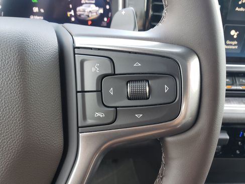 New 2026 Chevrolet Silverado 1500 LTZ w/ LTZ Premium Package AWD/4WD image 16
