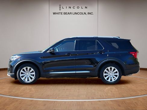 Used 2025 Ford Explorer Platinum w/ LUX Leather Package AWD/4WD image 8