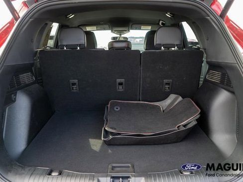 Used 2023 Ford Escape ST-Line w/ Tech Pack #1 AWD/4WD image 9