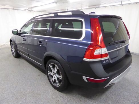 Used 2015 Volvo XC70 T6 image 5
