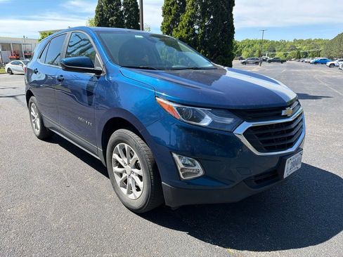 Used 2021 Chevrolet Equinox LT AWD/4WD image 2