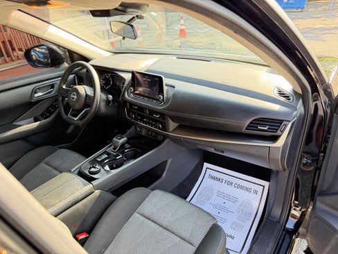 Used 2024 Nissan Rogue SV AWD/4WD image 41