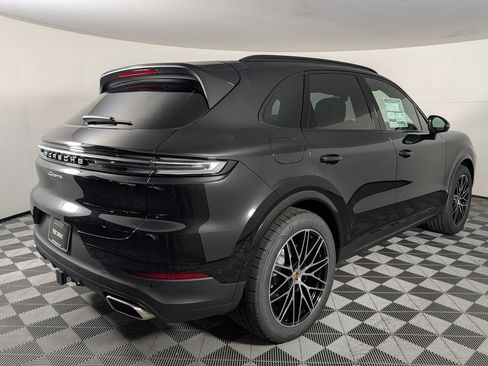 New 2026 Porsche Cayenne AWD/4WD image 7