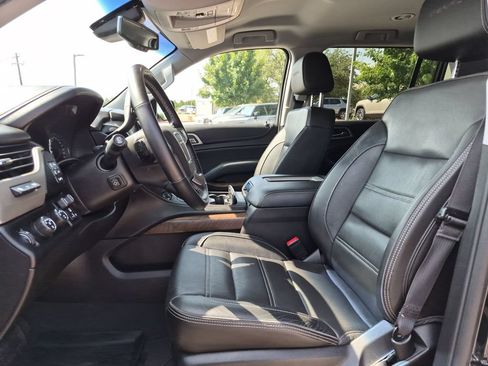 Used 2019 GMC Yukon XL Denali AWD/4WD image 22