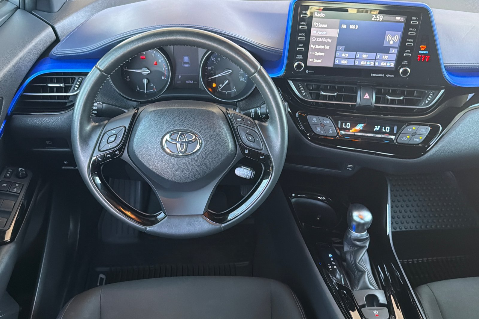 Used 2020 Toyota C-HR XLE FWD image 18