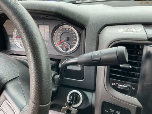 Used 2018 RAM 2500 Tradesman w/ Chrome Appearance Group AWD/4WD image 26