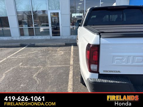Used 2024 Honda Ridgeline TrailSport image 4