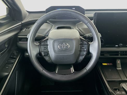Used 2026 Toyota bZ FWD image 18