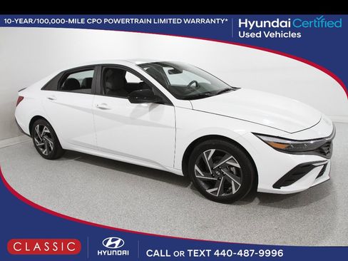Certified 2025 Hyundai Elantra Sport FWD image 1