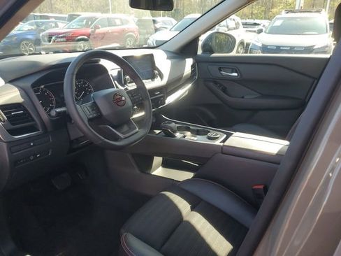 Certified 2025 Nissan Rogue Rock Creek image 13