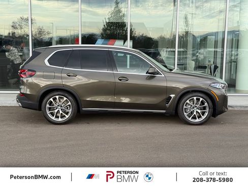 New 2026 BMW X5 xDrive50e AWD/4WD image 7