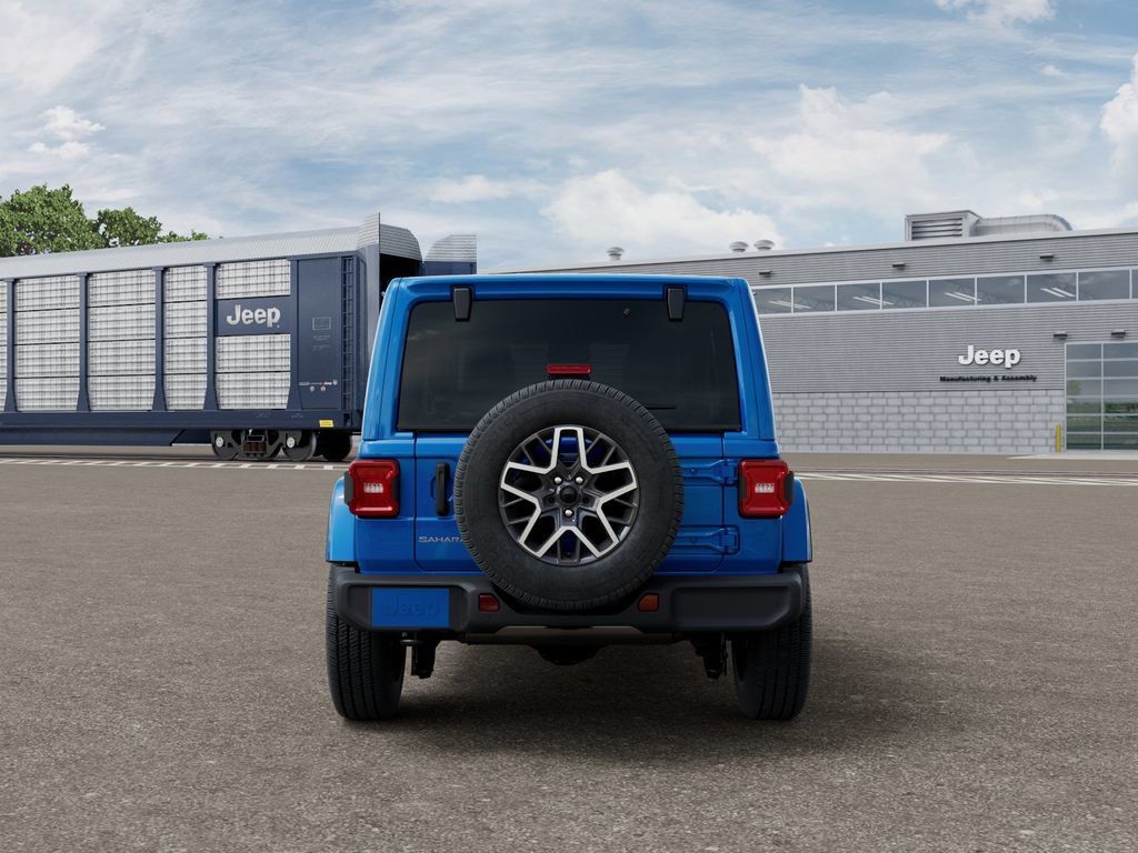 New 2025 Jeep Wrangler Unlimited Sahara AWD/4WD image 8