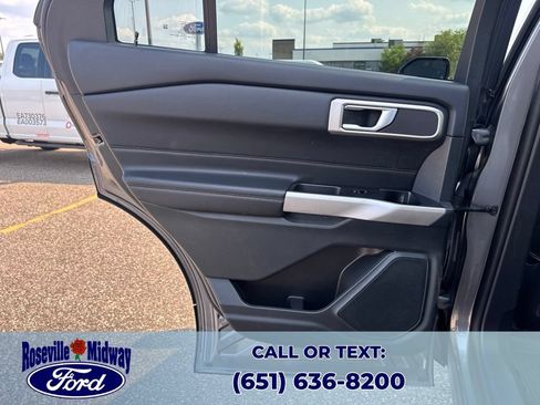 Used 2023 Ford Explorer XLT w/ Equipment Group 202A AWD/4WD image 32