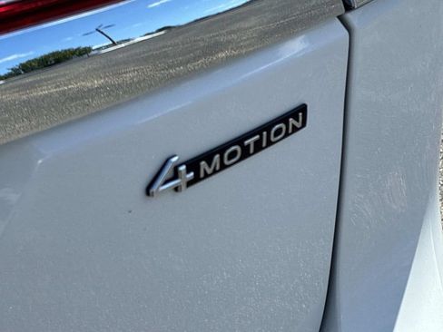 Used 2023 Volkswagen Atlas SE AWD/4WD image 11