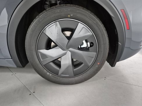 New 2026 Toyota Prius Plug-In Hybrid image 12