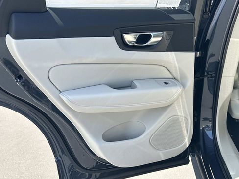 New 2026 Volvo XC60 T8 Ultra w/ Protection Package Premier AWD/4WD image 16