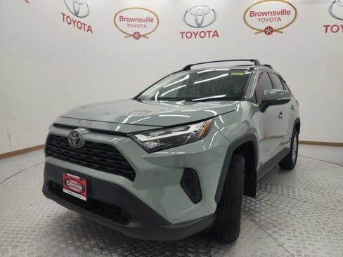 Used 2023 Toyota RAV4 XLE w/ Convenience Package FWD image 2