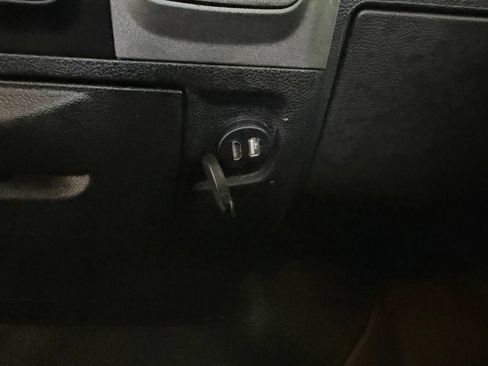 Used 2018 RAM 1500 Tradesman AWD/4WD image 45