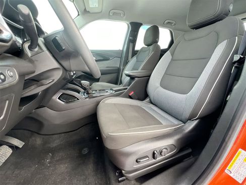 Used 2022 Chevrolet TrailBlazer LT image 16