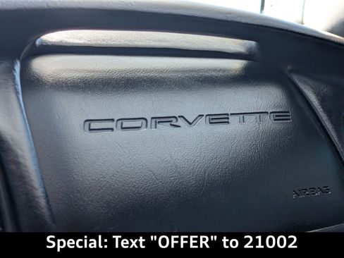 Used 1999 Chevrolet Corvette Convertible w/ Memory Pkg image 19