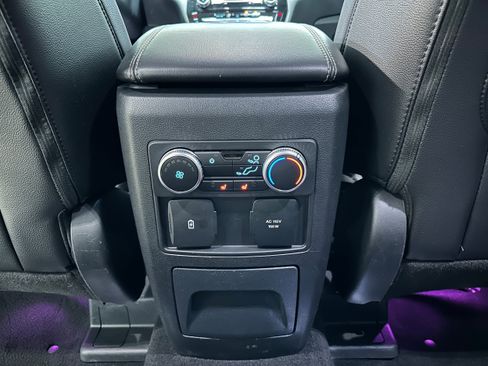 Certified 2023 Ford Explorer Limited w/ Equipment Group 301A image 10