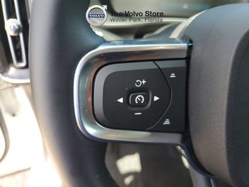 Certified 2026 Volvo XC40 B5 Plus AWD/4WD image 17