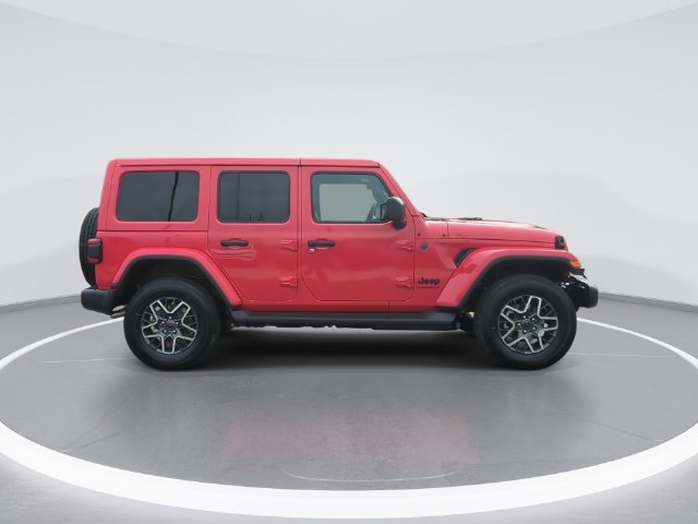New 2026 Jeep Wrangler Unlimited Sahara AWD/4WD image 9