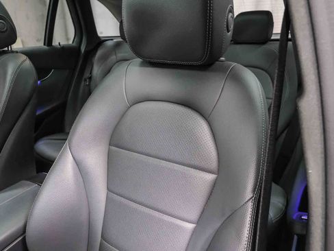 Certified 2022 Mercedes-Benz GLC 300 image 26