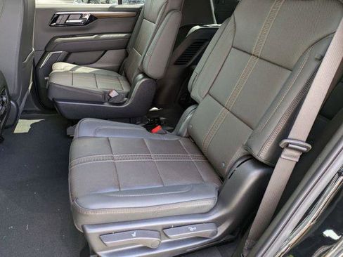 New 2026 Chevrolet Tahoe High Country AWD/4WD image 29