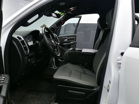 Used 2024 RAM 1500 Big Horn image 16