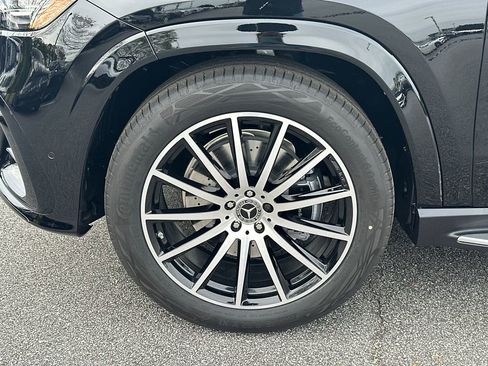 New 2026 Mercedes-Benz GLS 450 4MATIC image 12