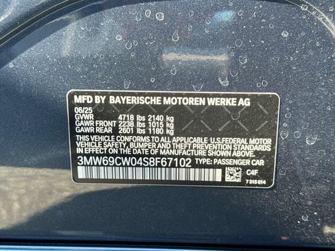 Used 2025 BMW 330i 330i w/ Convenience Package image 17