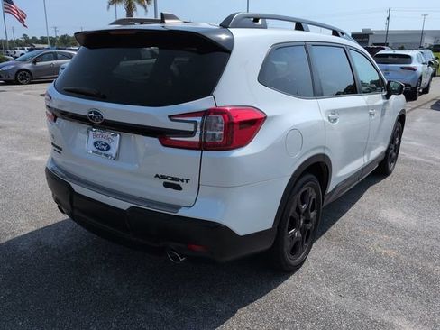 Used 2023 Subaru Ascent Onyx Edition AWD/4WD image 4