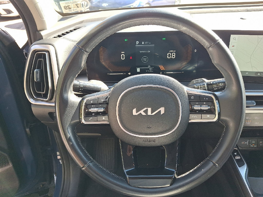 Used 2024 Kia Sorento S FWD image 20