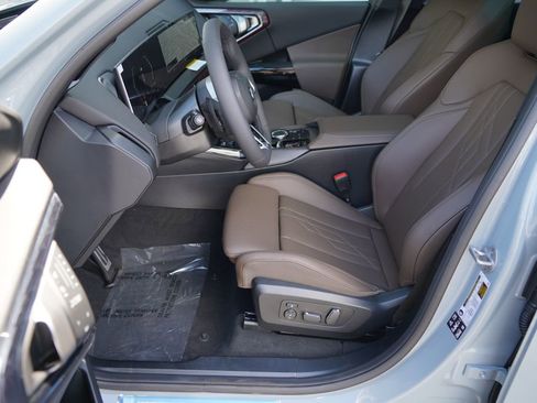 New 2026 BMW X3 xDrive30 w/ Premium Package AWD/4WD image 9
