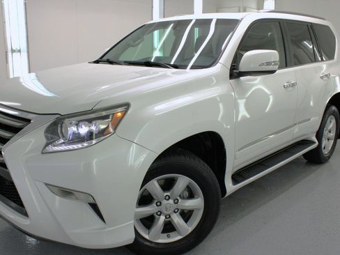 Used 2014 Lexus GX 460 image 13