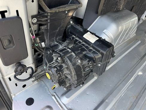 Used 2018 Ford Transit 350 148 Low Roof image 37