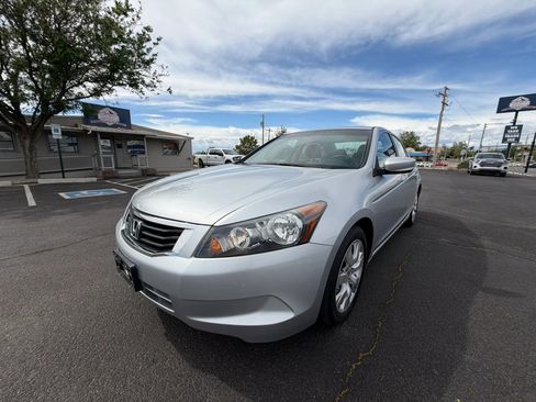 Used 2009 Honda Accord EX-L image 2
