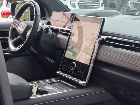 New 2025 GMC Sierra EV Denali AWD/4WD image 19