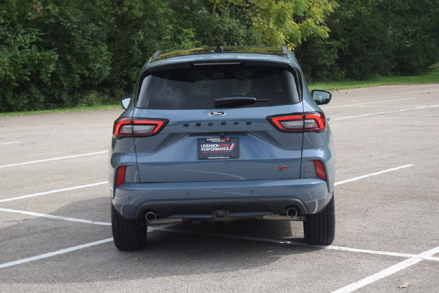 Used 2023 Ford Escape ST-Line Elite w/ Premium Technology Package AWD/4WD image 25