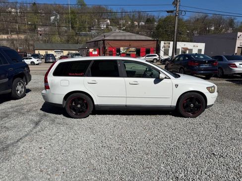 Used 2005 Volvo V50 2.4i FWD image 7