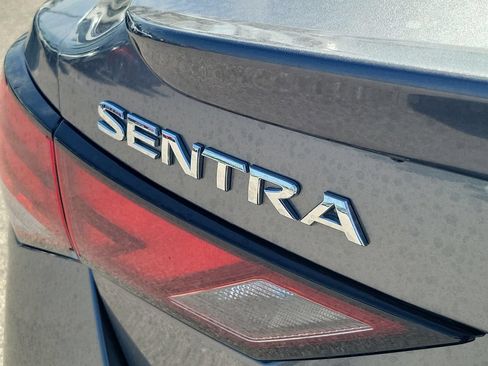 Used 2025 Nissan Sentra S FWD image 9