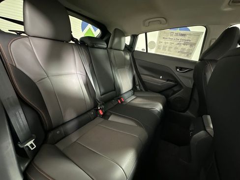 New 2025 Subaru Crosstrek 2.5i Limited w/ Crosstrek Mirror Package image 18