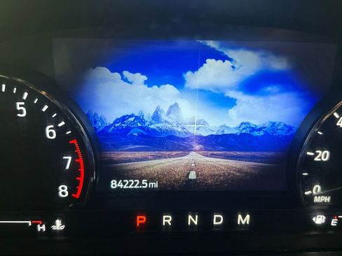 Used 2020 Ford Explorer Limited w/ Equipment Group 310A image 24