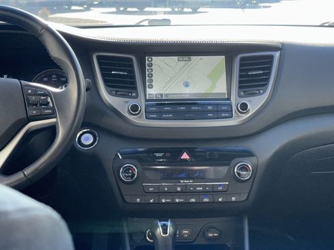 Used 2017 Hyundai Tucson Limited w/ Limited Ultimate Package 03 image 30