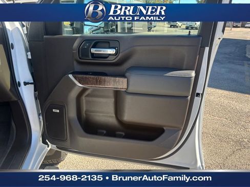 Used 2020 GMC Sierra 2500 Denali w/ Denali Ultimate Package image 15