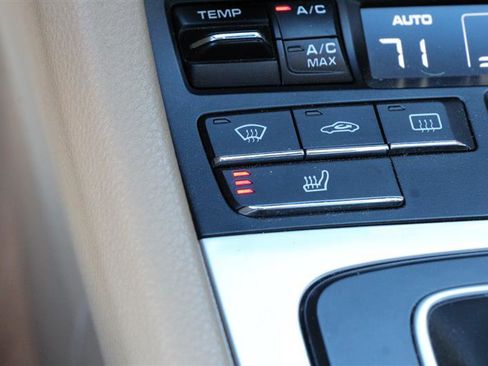 Used 2017 Porsche 911 Carrera image 25